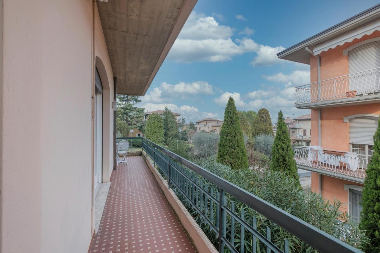 Aura Home Sirmione - 2 bedrooms apartment Buitenkant foto